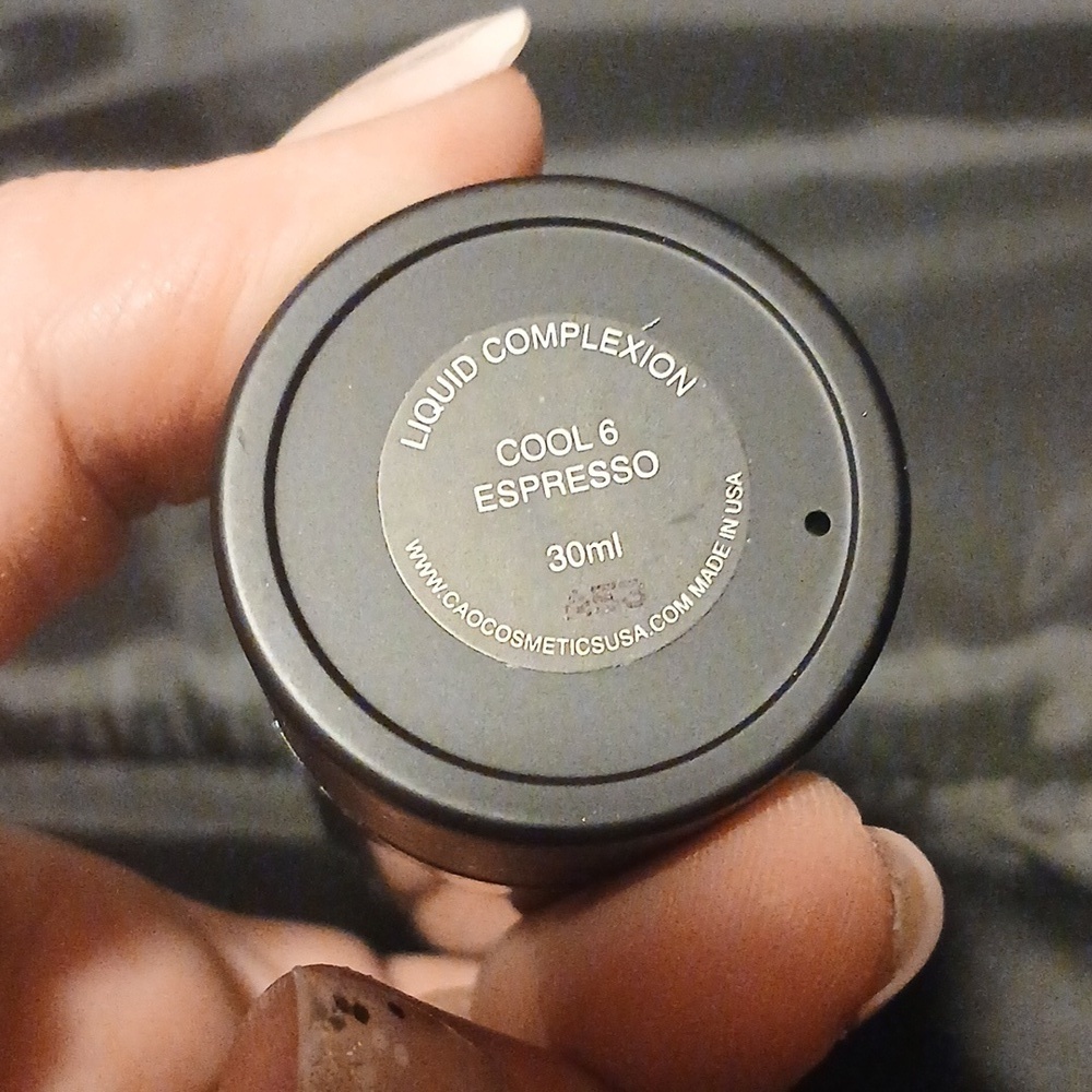 CLEAR OUT CAO professional complextion foundation chocolate COOL ESPRESSO 30ML - Picture 3 of 6